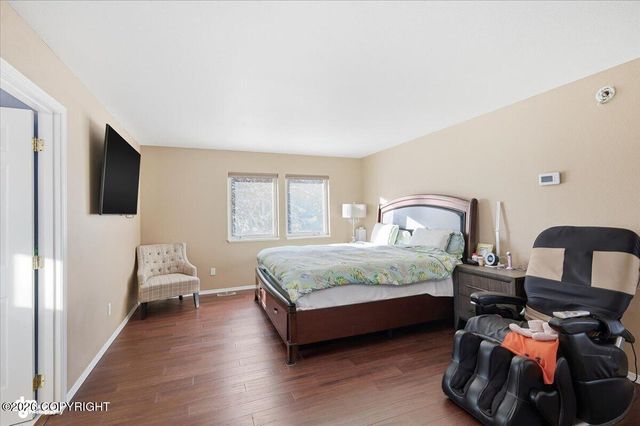 6741 W Hemmer Drive, Wasilla, AK 99623