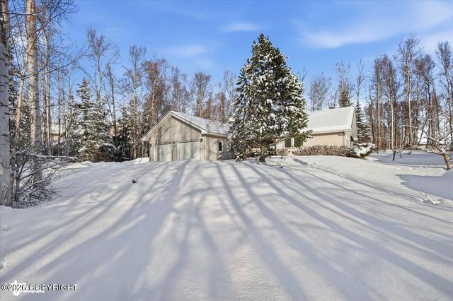 6741 W Hemmer Drive, Wasilla, AK 99623