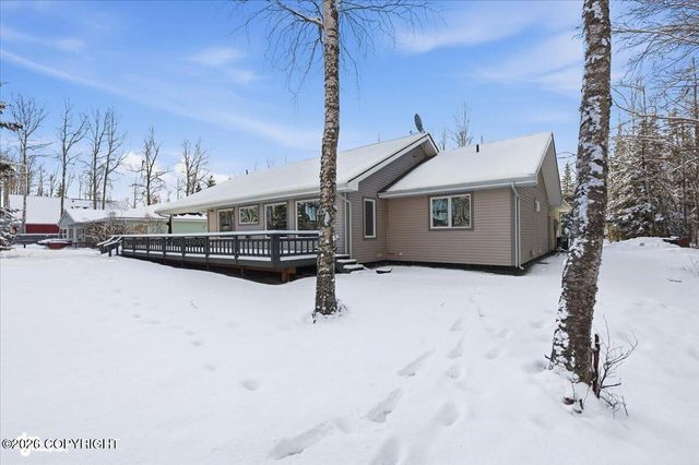 6741 W Hemmer Drive, Wasilla, AK 99623