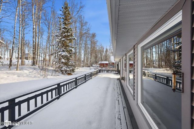 6741 W Hemmer Drive, Wasilla, AK 99623