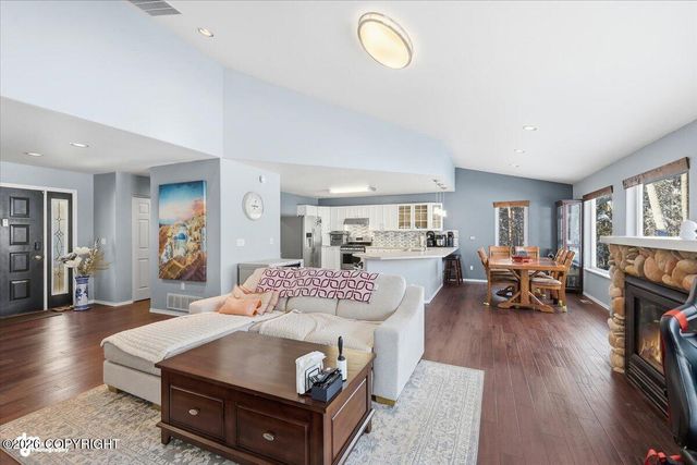 6741 W Hemmer Drive, Wasilla, AK 99623