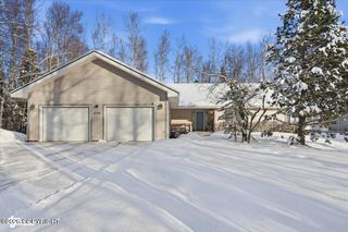 6741 W Hemmer Drive, Wasilla, AK 99623
