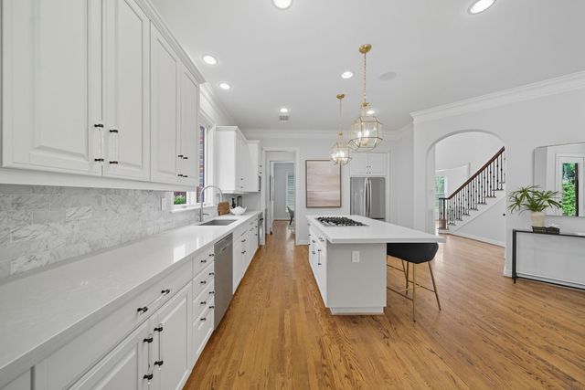 4944 Tilbury Drive, Houston, TX 77056