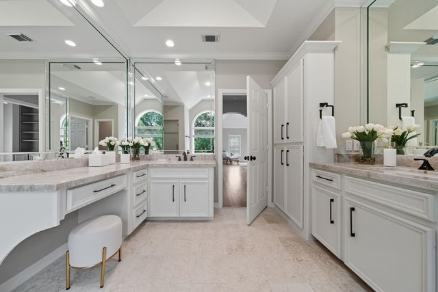 4944 Tilbury Drive, Houston, TX 77056