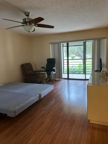 5701 Camino Del Sol 204, Boca Raton, FL 33433