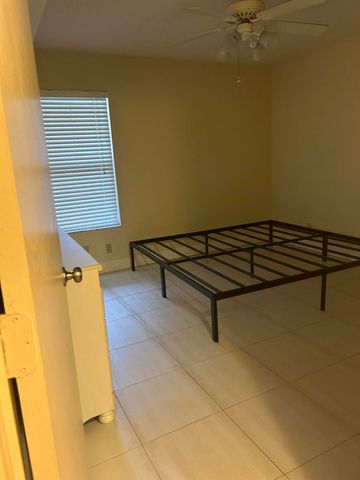 5701 Camino Del Sol 204, Boca Raton, FL 33433