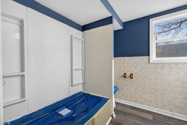 42319 N Woodbine Avenue, Antioch, IL 60002