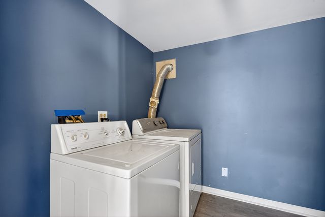 42319 N Woodbine Avenue, Antioch, IL 60002