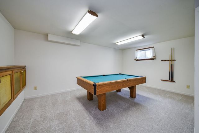 39W150 Campton Hills Drive, St. Charles, IL 60175