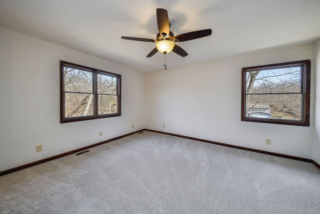 39W150 Campton Hills Drive, St. Charles, IL 60175