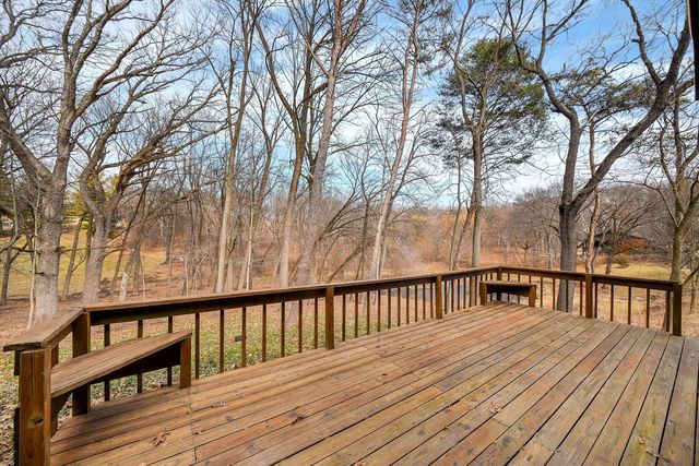 39W150 Campton Hills Drive, St. Charles, IL 60175