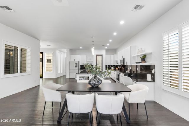 11209 S 39th Lane, Laveen, AZ 85339