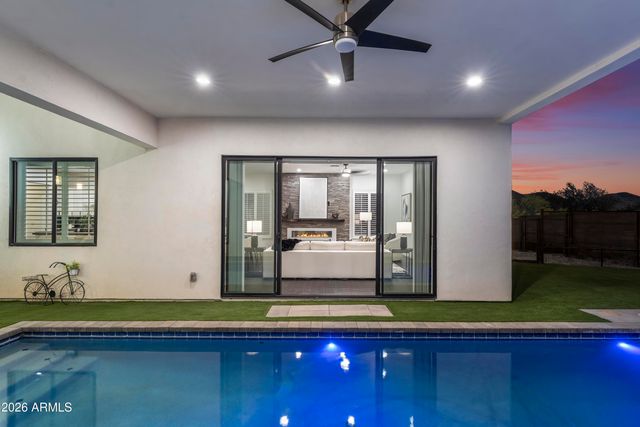 11209 S 39th Lane, Laveen, AZ 85339