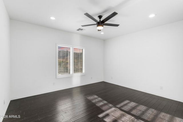 11209 S 39th Lane, Laveen, AZ 85339