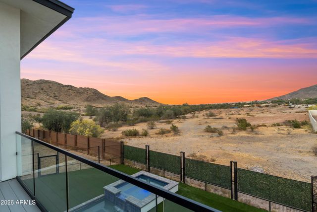 11209 S 39th Lane, Laveen, AZ 85339