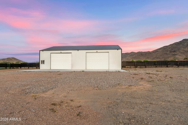 11209 S 39th Lane, Laveen, AZ 85339