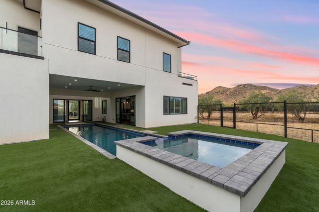 11209 S 39th Lane, Laveen, AZ 85339