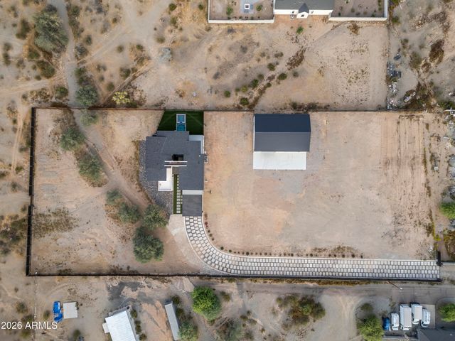 11209 S 39th Lane, Laveen, AZ 85339