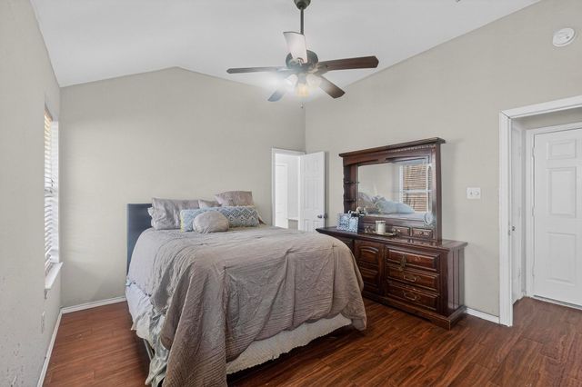 107 Catie Lane, Joshua, TX 76058