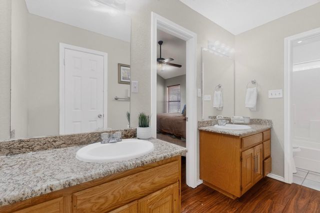 107 Catie Lane, Joshua, TX 76058