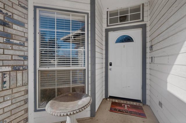 107 Catie Lane, Joshua, TX 76058