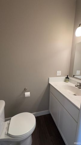 12853 King Fish Court, Middlebury, IN 46540