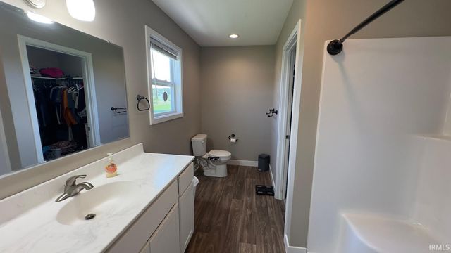 12853 King Fish Court, Middlebury, IN 46540