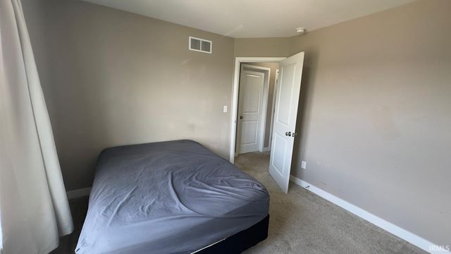 12853 King Fish Court, Middlebury, IN 46540