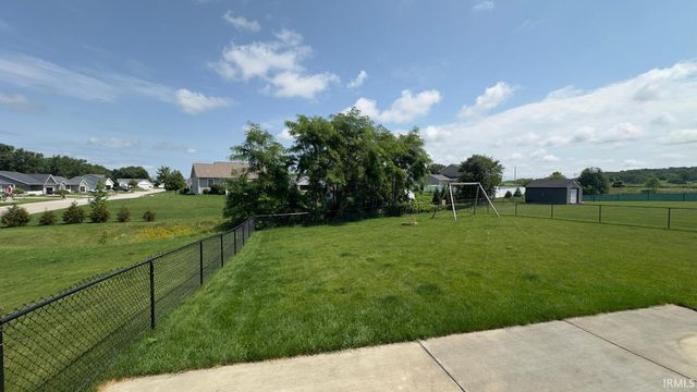 12853 King Fish Court, Middlebury, IN 46540