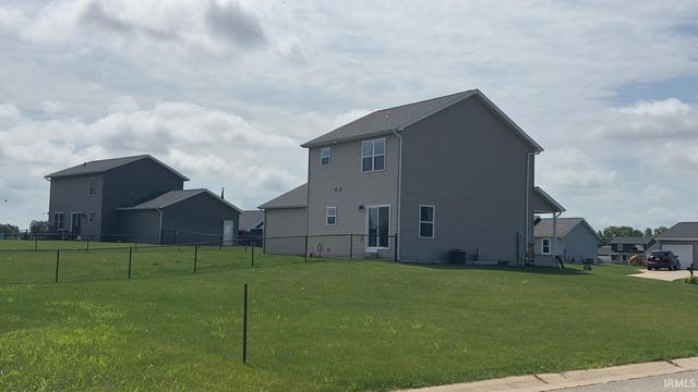 12853 King Fish Court, Middlebury, IN 46540