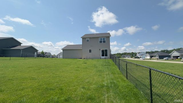 12853 King Fish Court, Middlebury, IN 46540