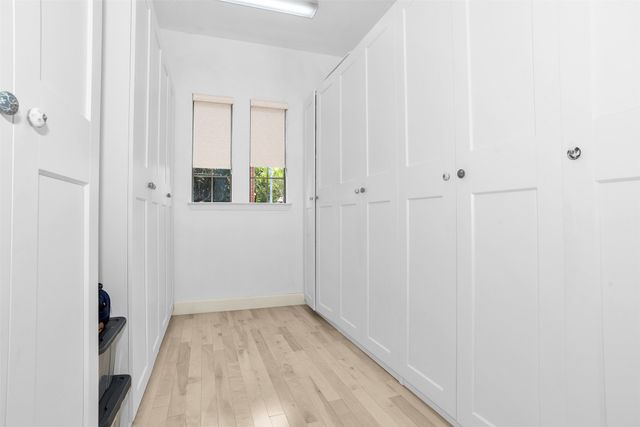 8631 Lohr Valley Road, Irving, TX 75063