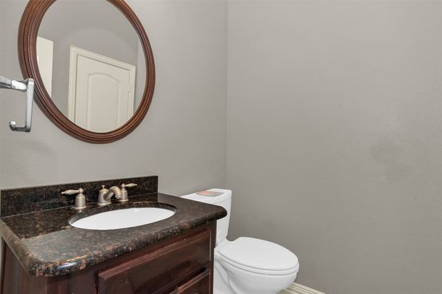 8631 Lohr Valley Road, Irving, TX 75063