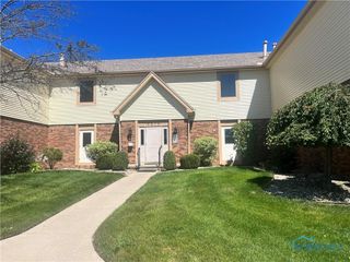 5615 Baronswood Circle, 105, Toledo, OH 43615