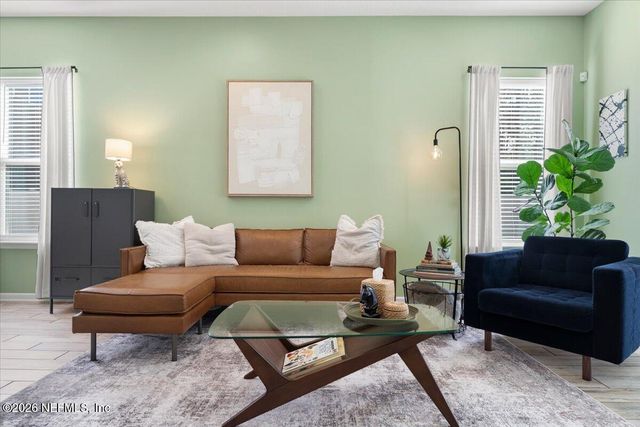 27 CLOVERBROOK Road, St. Johns, FL 32259