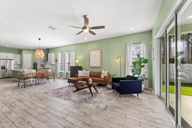 27 CLOVERBROOK Road, St. Johns, FL 32259