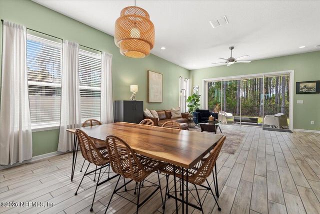 27 CLOVERBROOK Road, St. Johns, FL 32259