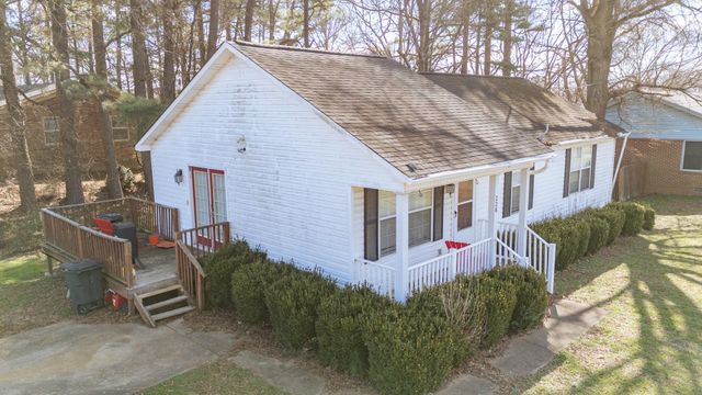 226 MIFFLIN DR S, Henderson, TN 38340