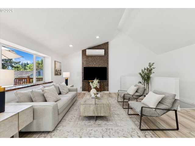 9605 Sw 130TH Ave, Beaverton, OR 97008