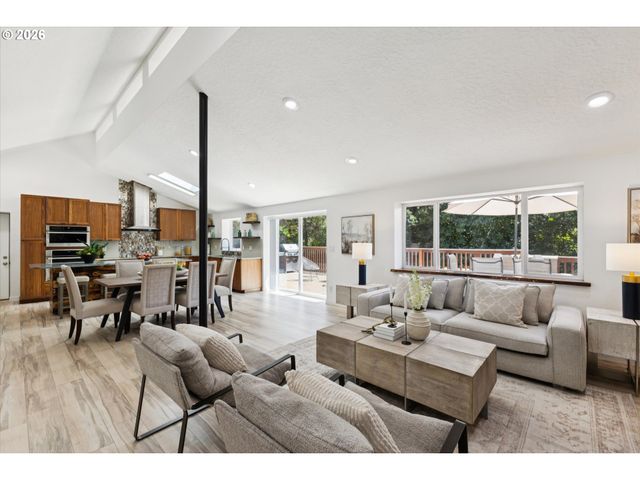 9605 Sw 130TH Ave, Beaverton, OR 97008