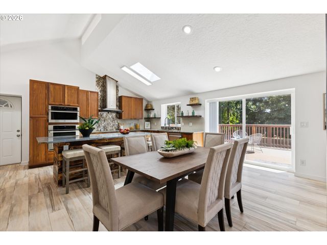 9605 Sw 130TH Ave, Beaverton, OR 97008