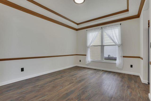 7352 Old Creek Lane, Canal Winchester, OH 43110