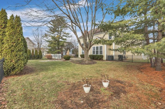 7352 Old Creek Lane, Canal Winchester, OH 43110