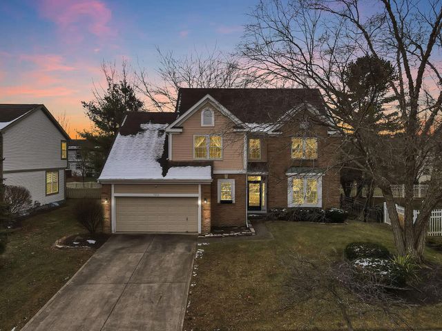 7352 Old Creek Lane, Canal Winchester, OH 43110