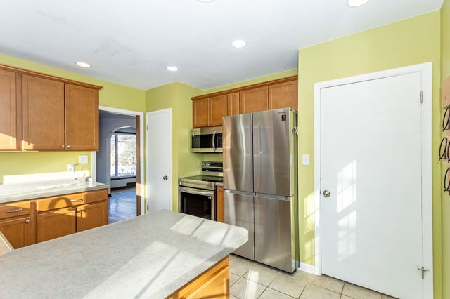 3215 54th Street, Des Moines, IA 50310