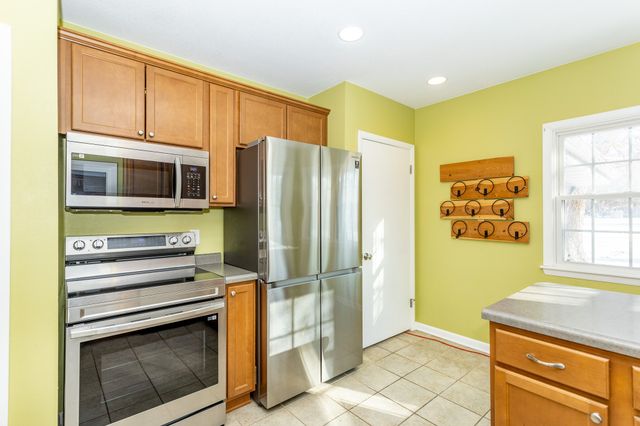 3215 54th Street, Des Moines, IA 50310