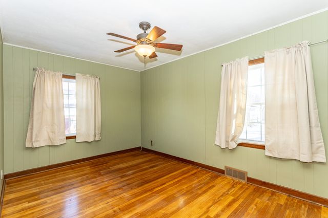 3215 54th Street, Des Moines, IA 50310