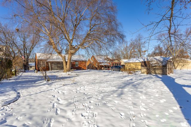 3215 54th Street, Des Moines, IA 50310