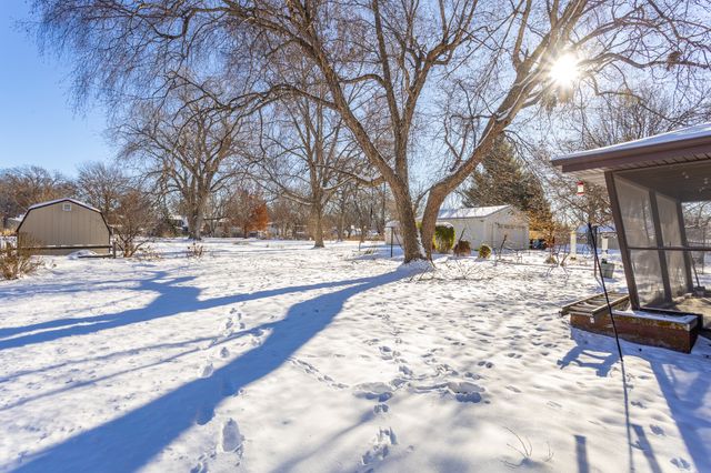 3215 54th Street, Des Moines, IA 50310