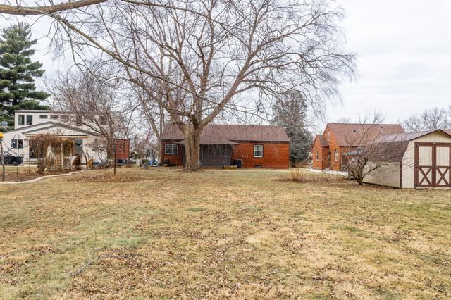 3215 54th Street, Des Moines, IA 50310